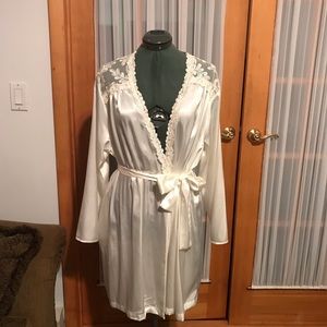 Vintage Satin & Lace Robe